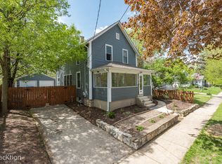 540 Wilder St, Aurora, IL 60506