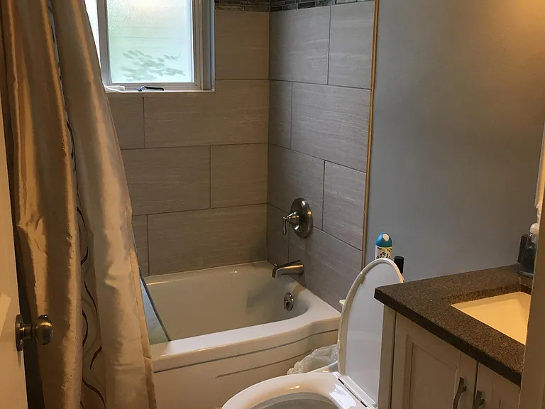 2444 Kalama Ave — Photo 9
