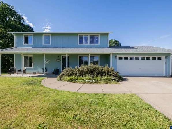 40121 Baptist Church Dr, Lebanon, OR 97355