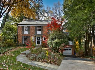 5322 Carvel Rd, Bethesda, MD 20816