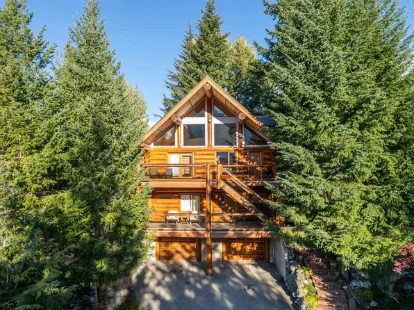 6252 Bishop Way, Whistler, BC V8E 0C6