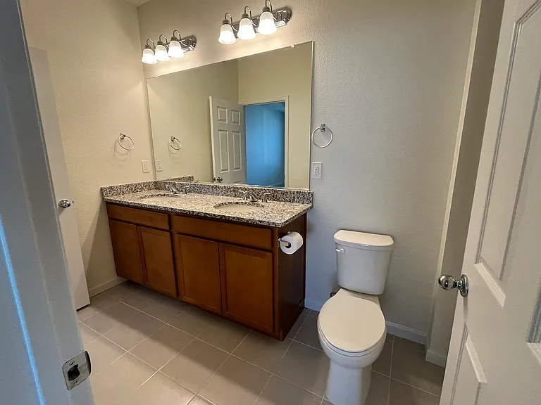 23703 E Ida Pl — Photo 7
