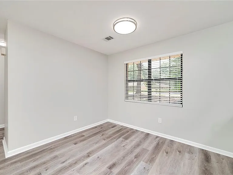 355 Santa Fe Trl — Photo 15