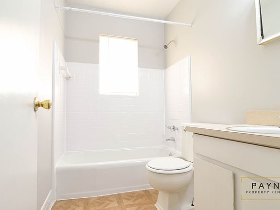 3rd image of 4201 Rosemont Dr #1