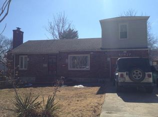 10427 W 56th Ter, Shawnee, KS 66203