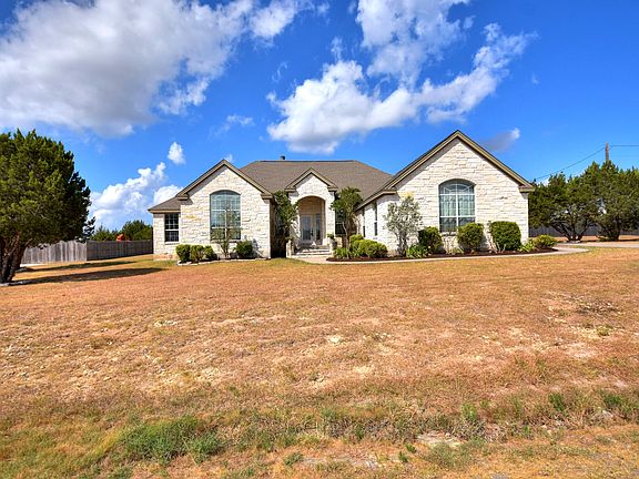 3rd image of 118 Laura Ln