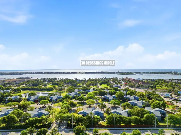 30 Crossings Circle #G, Boynton Beach, FL 33435
