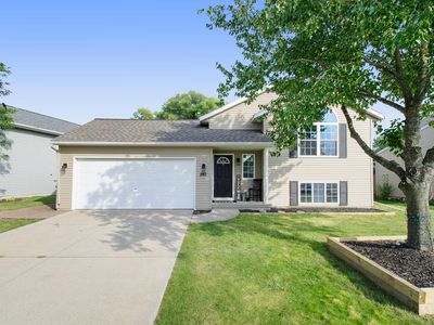 280 Prairie Run Dr, Cedar Springs, MI, 49319