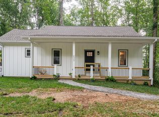 2322 Greater Druid Hills Blvd, Hendersonville, NC 28791