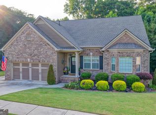 2556 Olney Falls Dr, Braselton, GA 30517