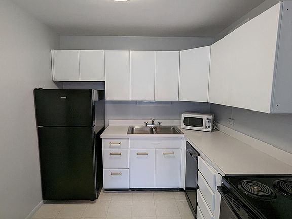 5th image of 3550 N Lake Shore Dr APT 2519
