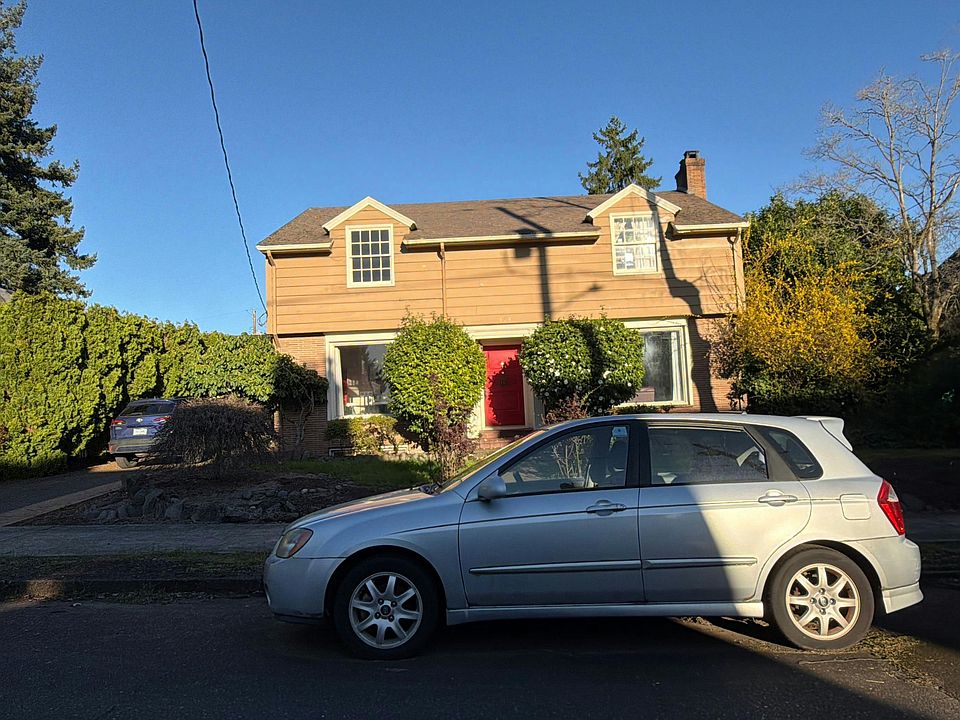 1st image of 3434 NE 33rd Pl