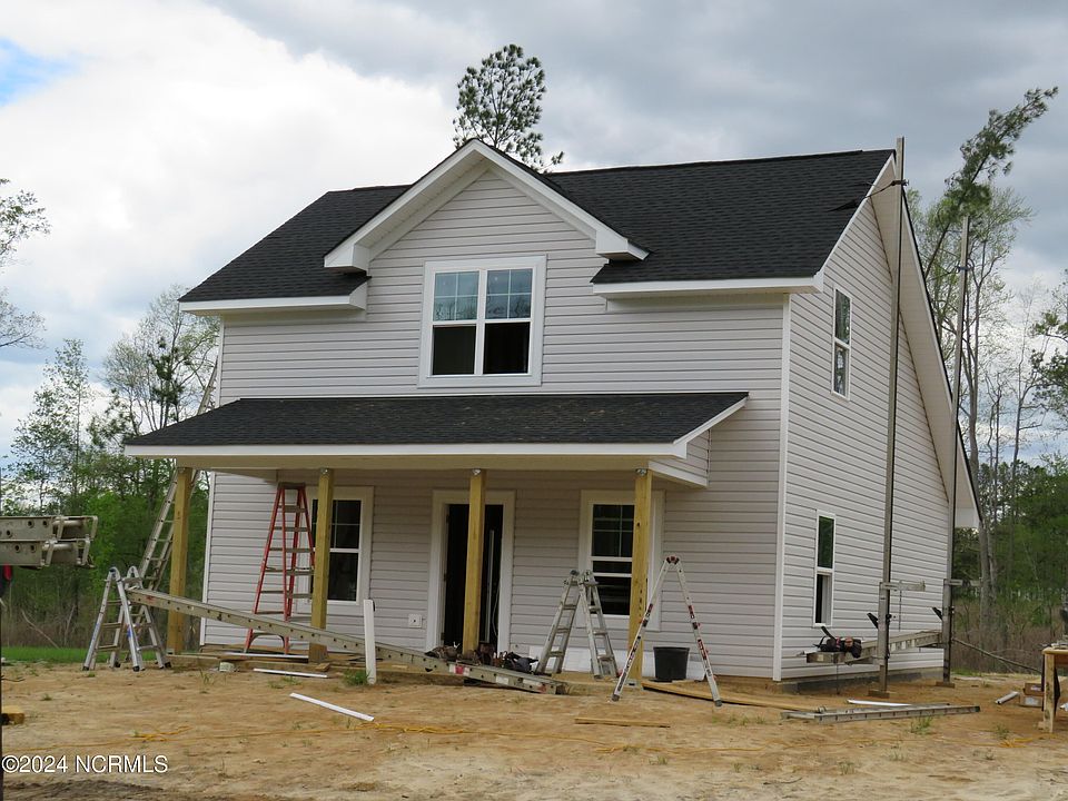 1st image of 128 Ambergate Court
