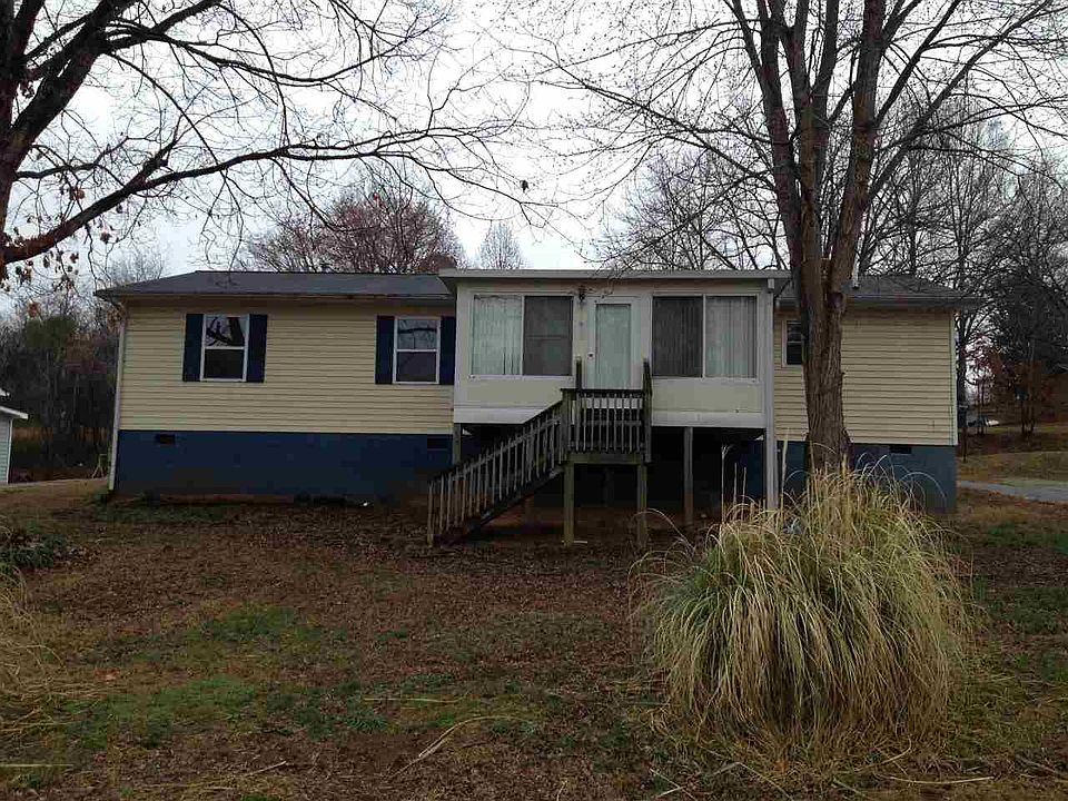 1st image of 106 Garland St