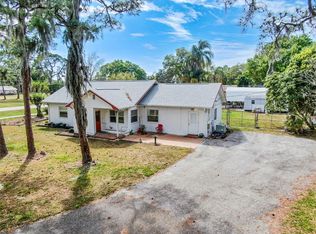 607 SW 7th St, Ruskin, FL 33570