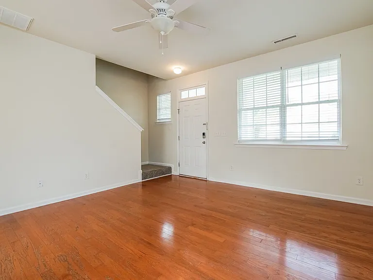 618 Averasboro Dr — Photo 5