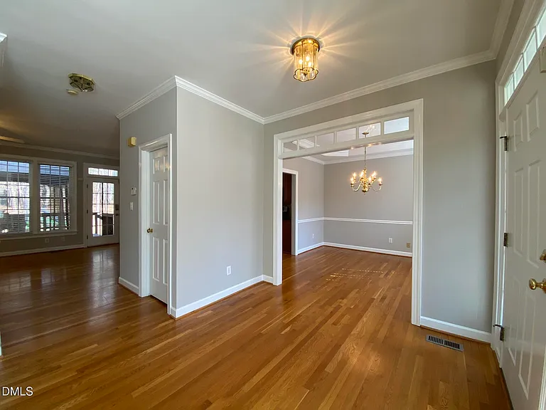 108 Flora Springs Dr — Photo 11