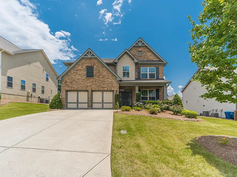 4740 Alexandria Ave — Photo 4