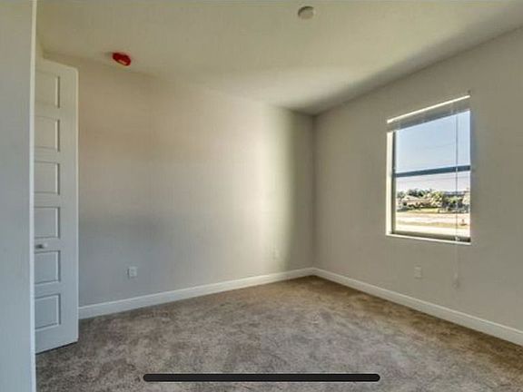5th image of 3809 SW 17th Ave