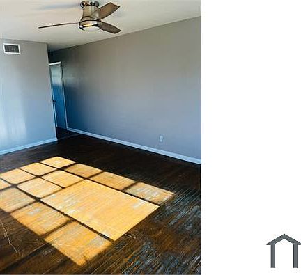 3rd image of 1028 Hodges St