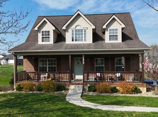 173 Whisper Woods Dr, Somerset, KY 42503