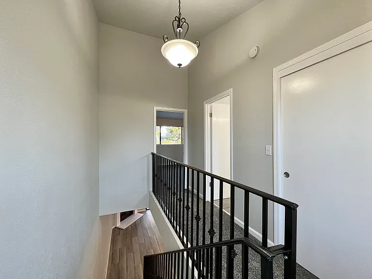 Adobe Creek Apartments — Photo 11