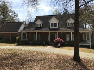 748 Minish Lake Rd, Commerce, GA 30530