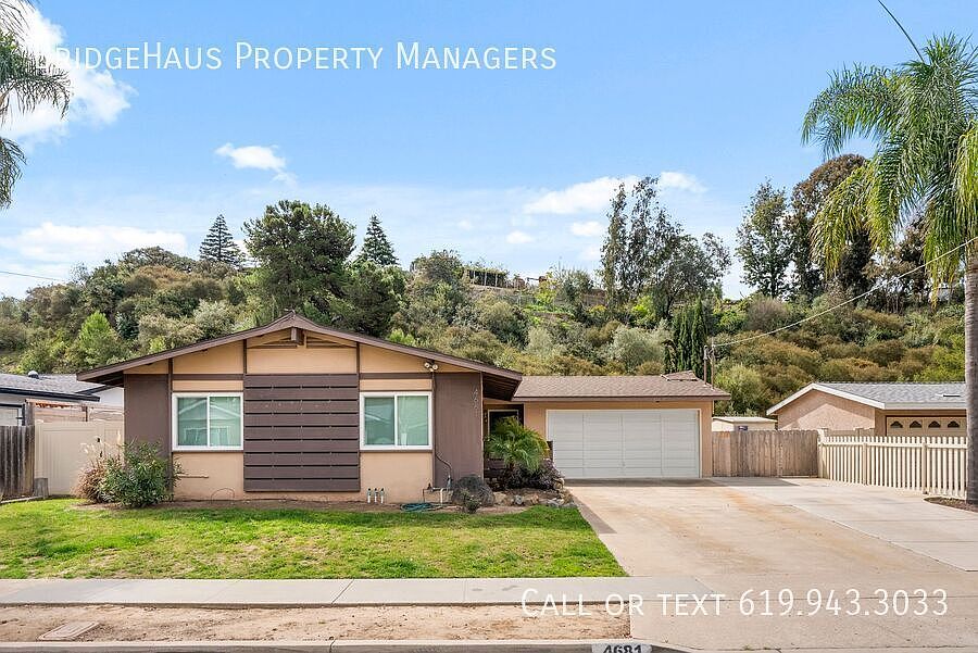 1st image of 4681 Chateau Dr