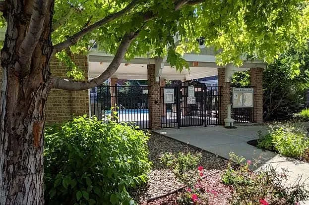 16320 E Fremont Ave #6 — Photo 14