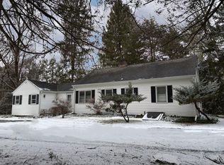 25 Hickory Ln, Bedford, NY 10506