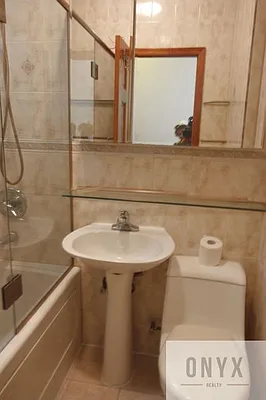 Rented by Onyx | media 8