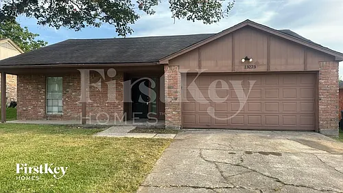 13223 Lake Breeze Ln Photo 1