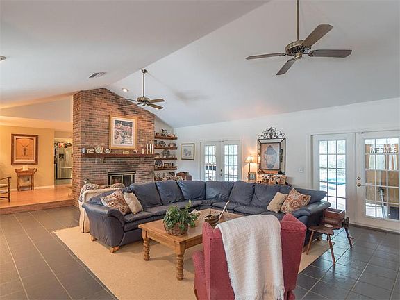 4th image of 7257 Firethorne Dr