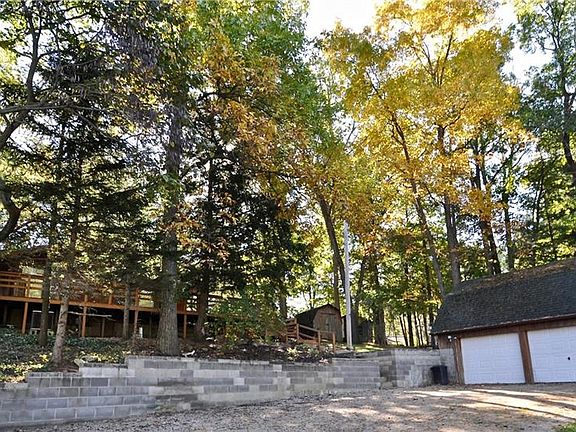 2nd image of 1179 Main Dr