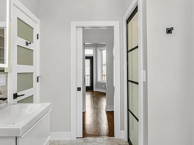 721 W Melrose St #3R — Photo 12