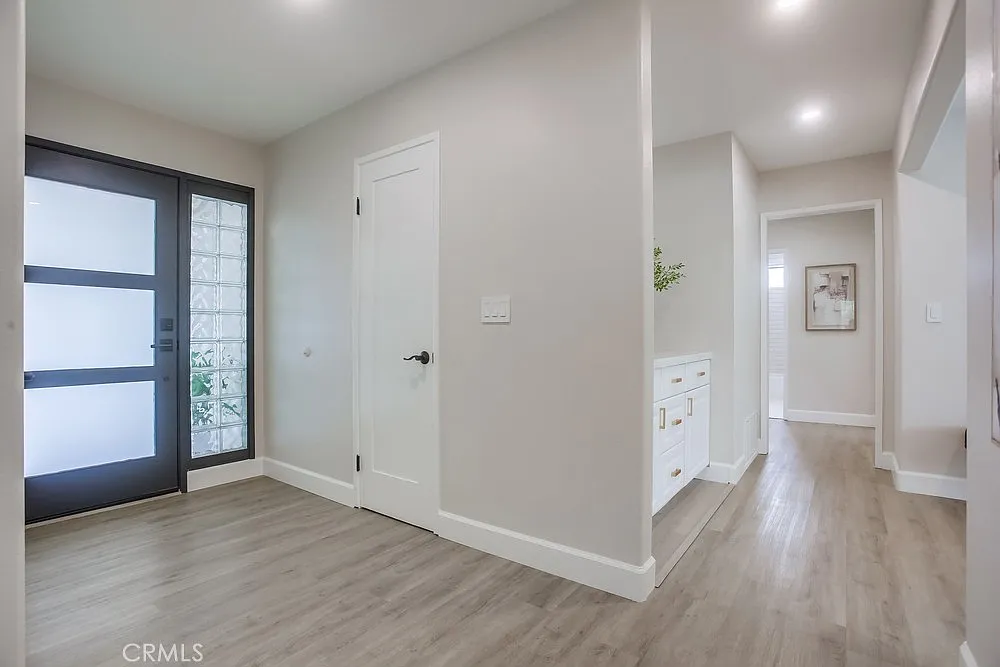 3 bed, 1530 sqft, $7,500 — Photo 4