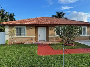 21703 SW 101st Ave, Miami, FL 33190