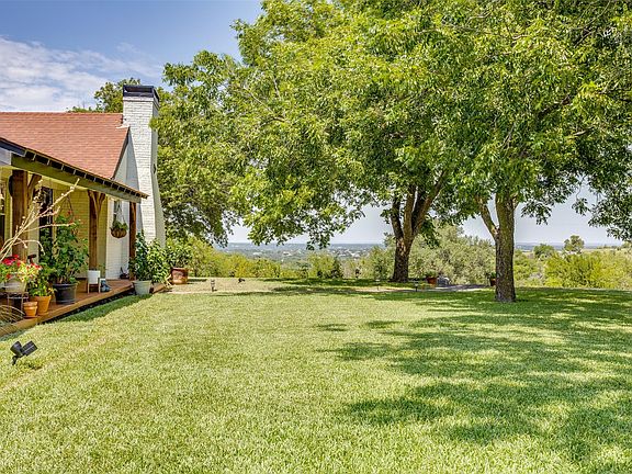 4th image of 13800 Llano Dr