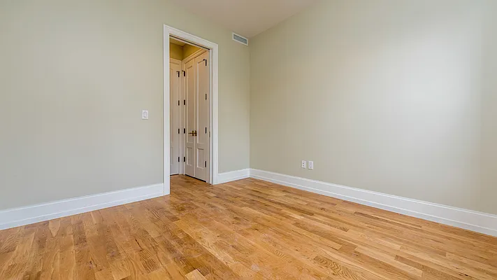 Rented by Nooklyn NYC LLC | media 24