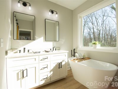 472 Oak Rd, Norwood, NC, 28128