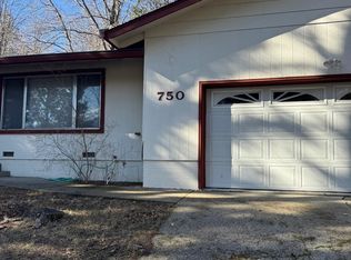 750 Sullivan Ave, Weed, CA 96094