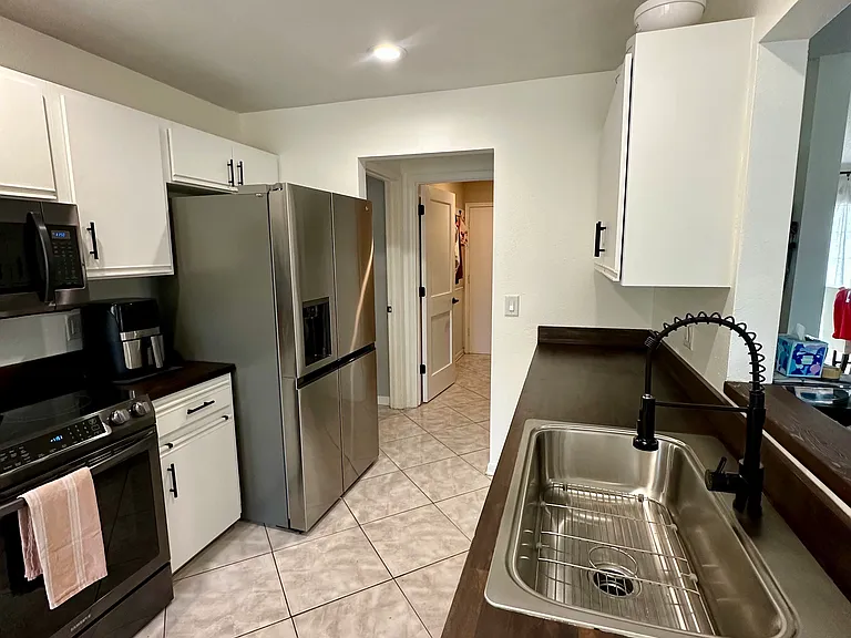1041 Sawyers Ct — Photo 19