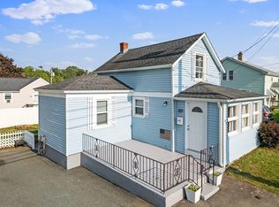 40 Louis St, Swansea, MA 02777