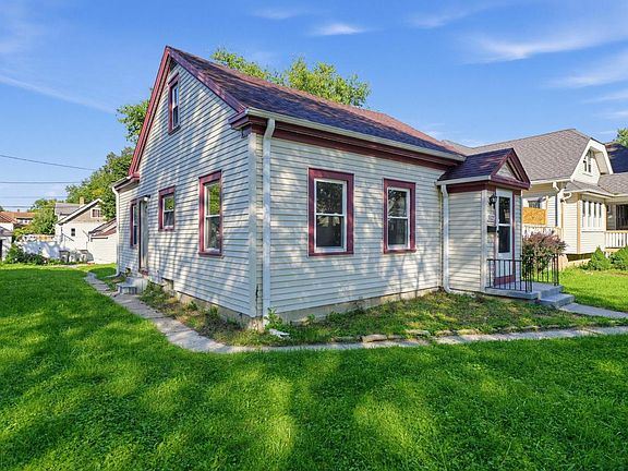 4th image of 5521 N 33rd St Milwaukee