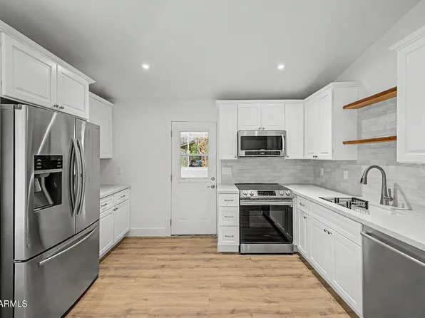 2044 S FOREST Avenue, Tempe, AZ 85282