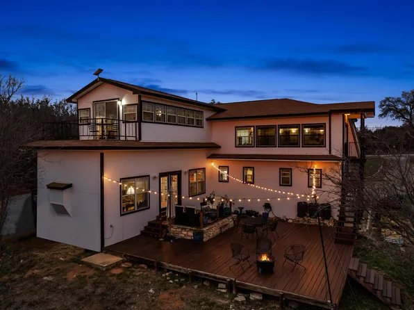 7036 River Oaks Drive, Kingsland, TX 78639