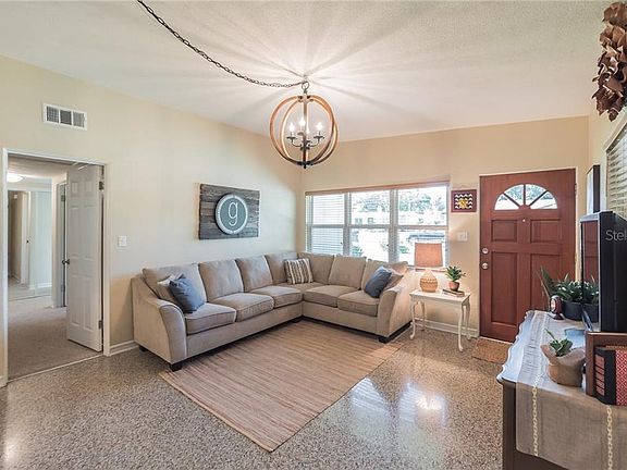 3rd image of 3821 E Kaley Ave