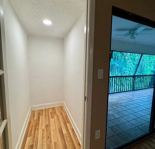 4570 Ringwood Mdw — Photo 15