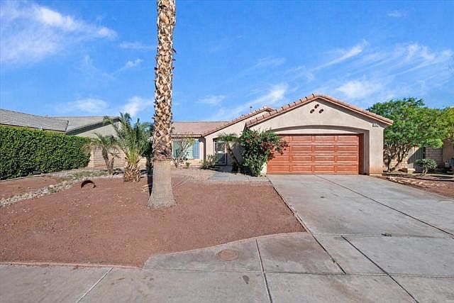 1st image of 48428 Luna De Nicoleta St