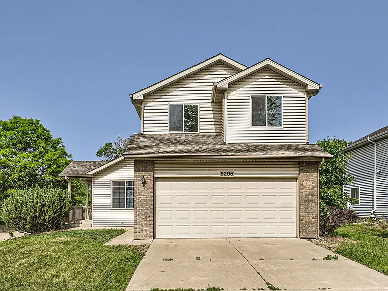 5205 Dudley St — Photo 1